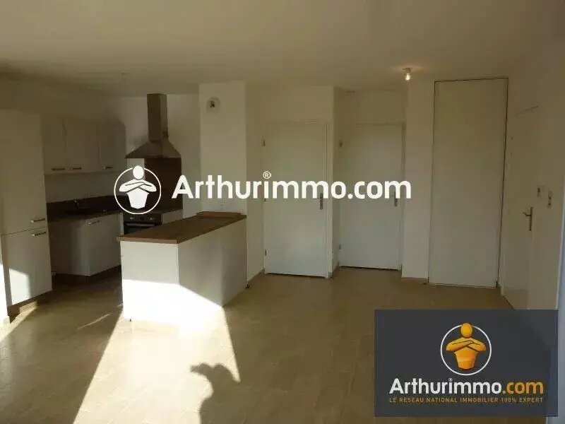 Appartement à louer, 45m², Savigny-le-Temple