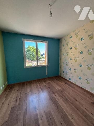 Appartement à louer, 71m², Fougères
