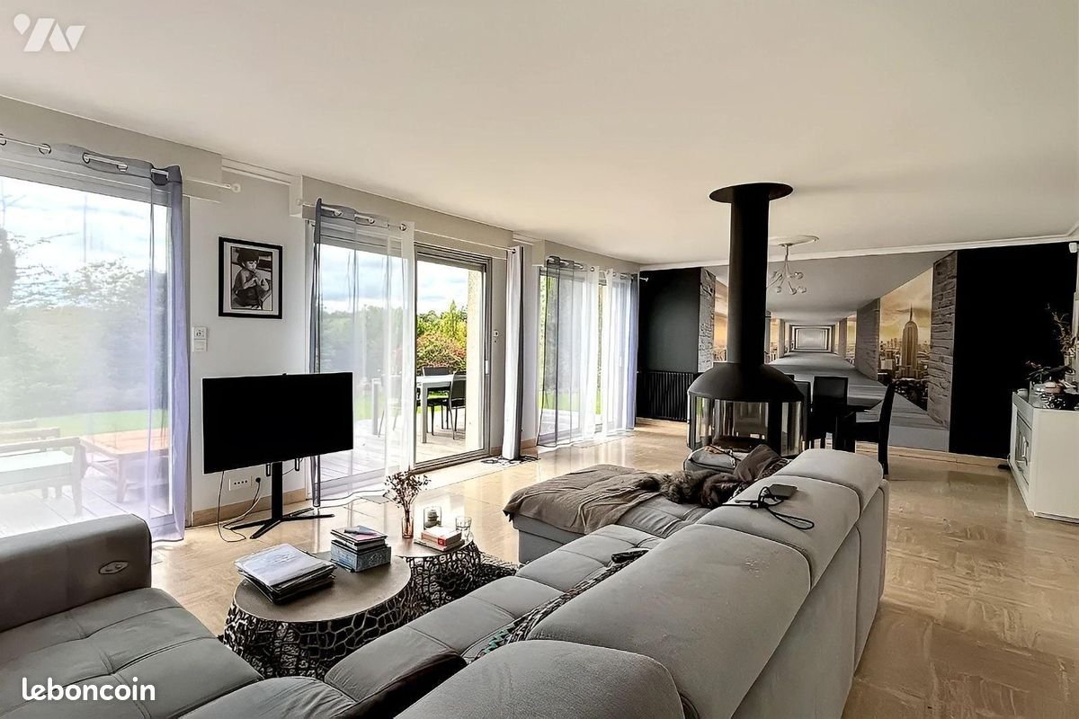 Maison à vendre, 260m², Fougères