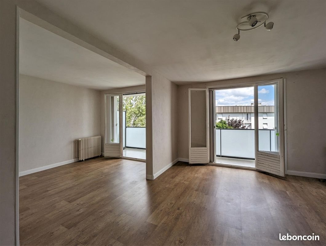 Appartement à vendre, 77m², Saint-Jean-de-la-Ruelle