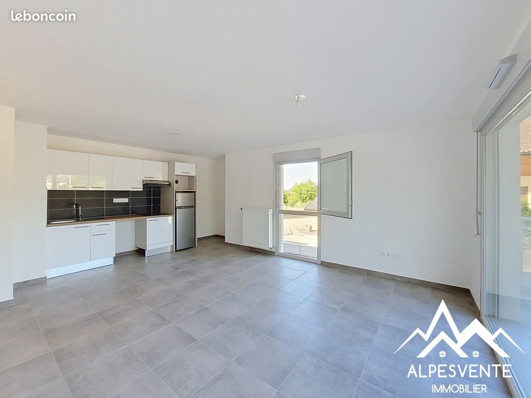 Appartement à louer, 62m², Massongy