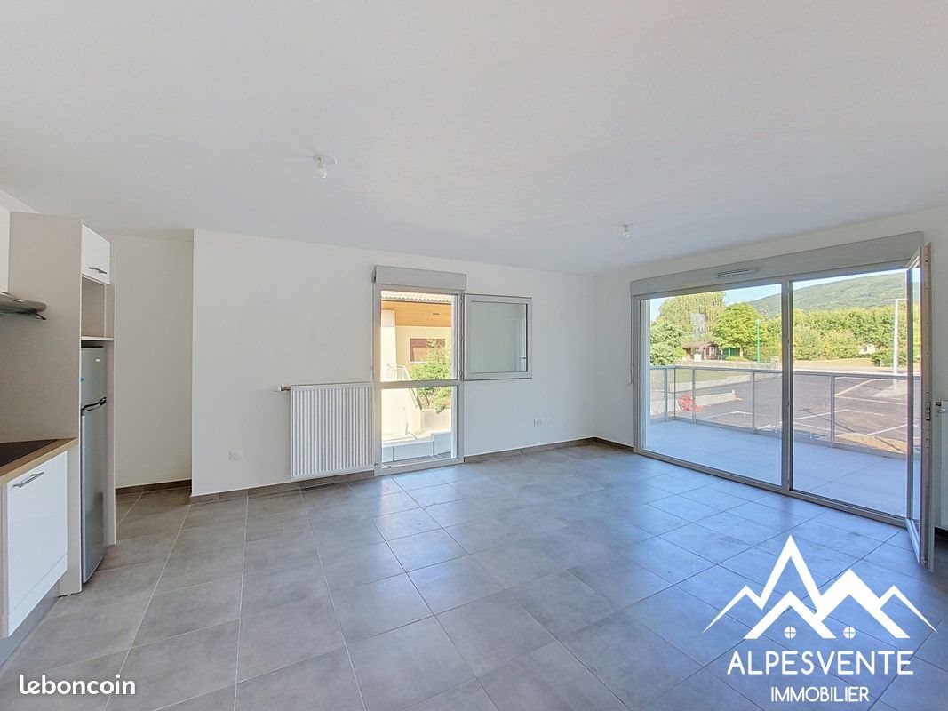 Appartement à louer, 62m², Massongy