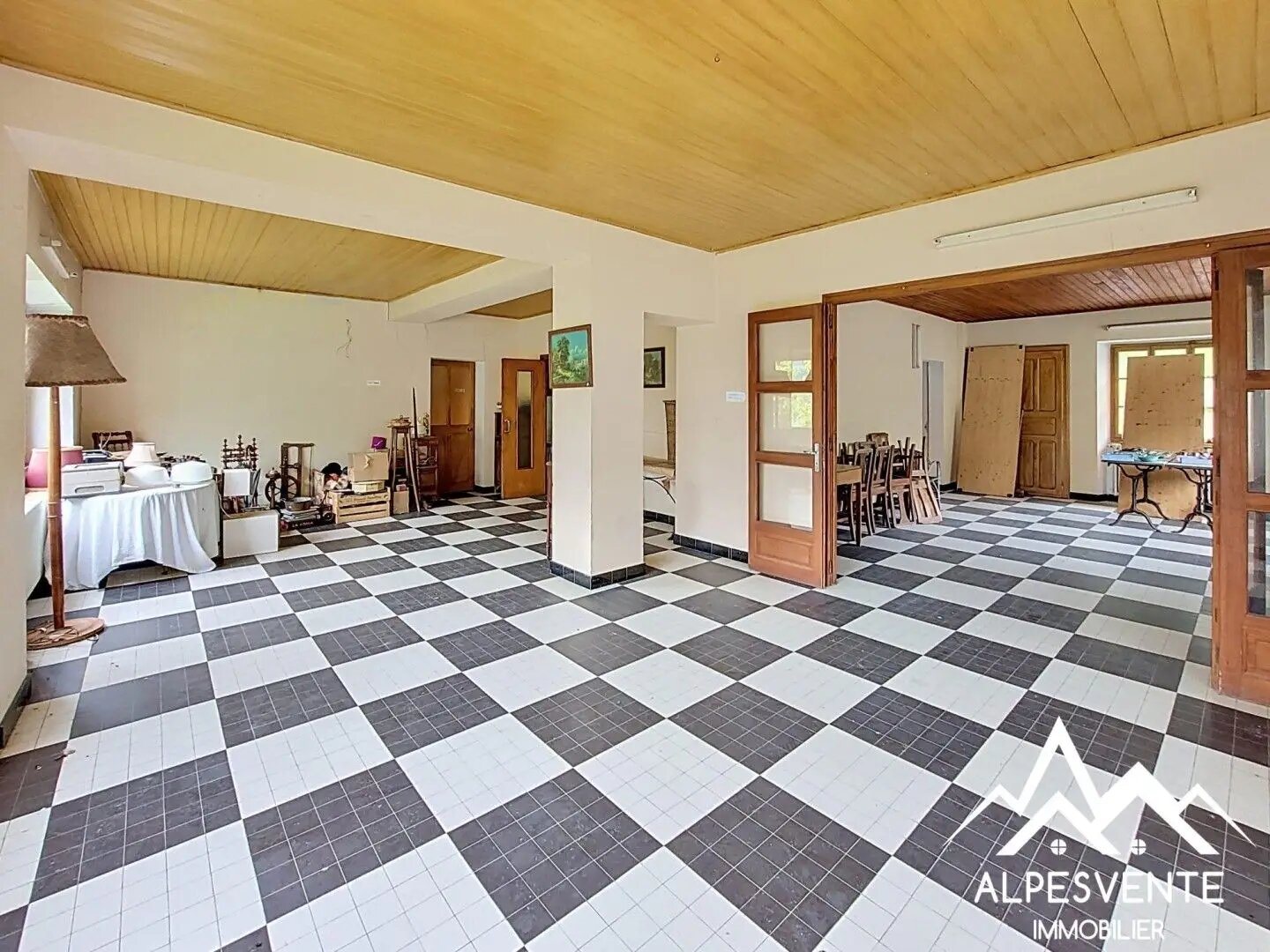 Maison à vendre, 360m², Seytroux
