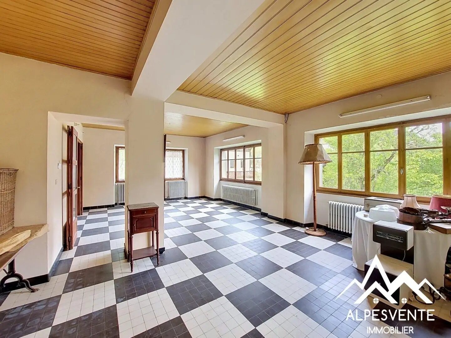 Maison à vendre, 360m², Seytroux