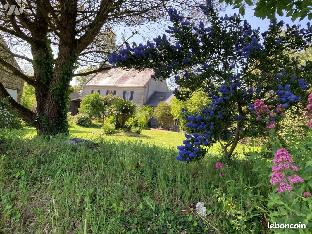 Maison à vendre, 186m², Plonévez-Porzay