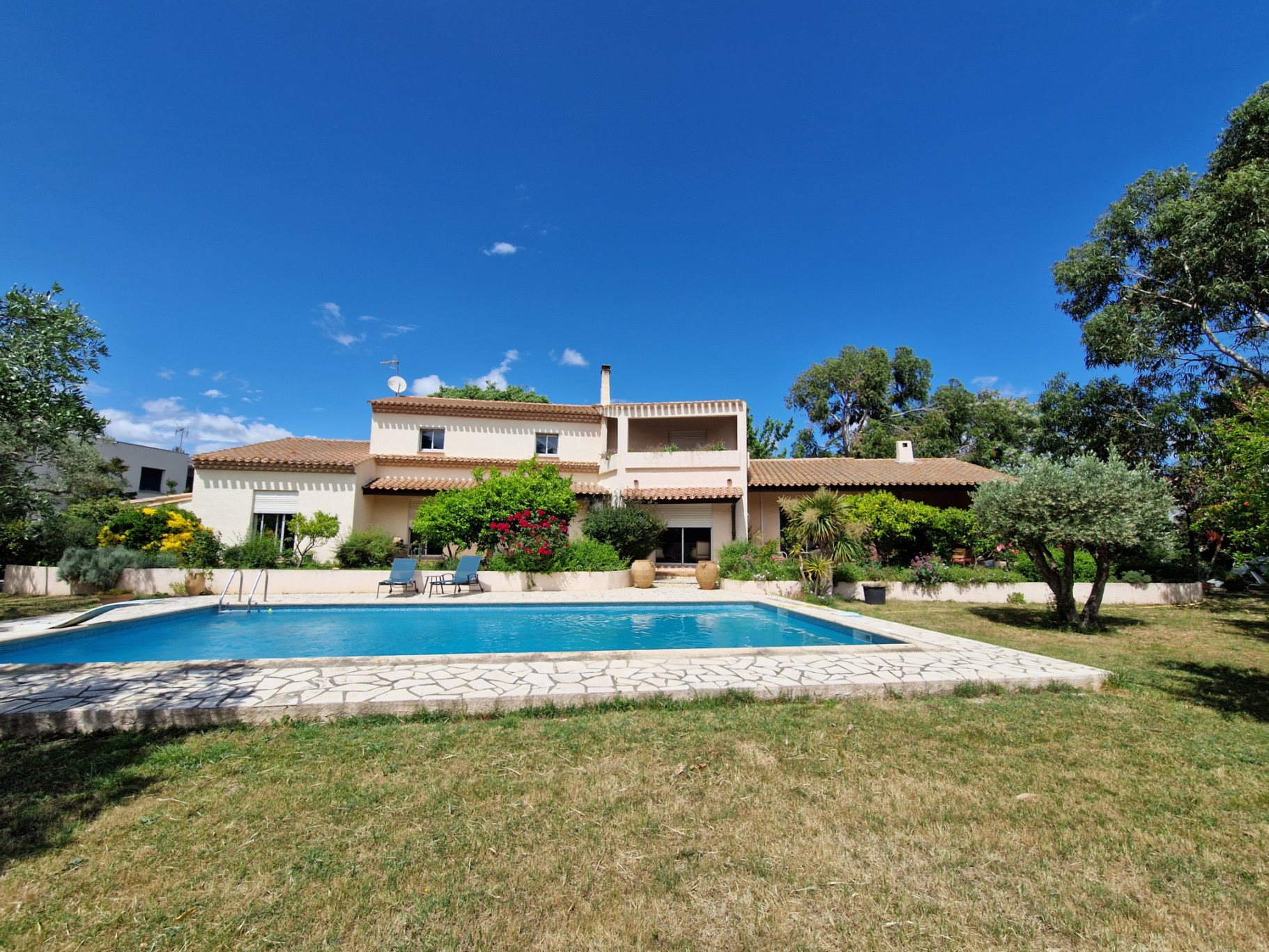 Maison à vendre, 4m², Narbonne