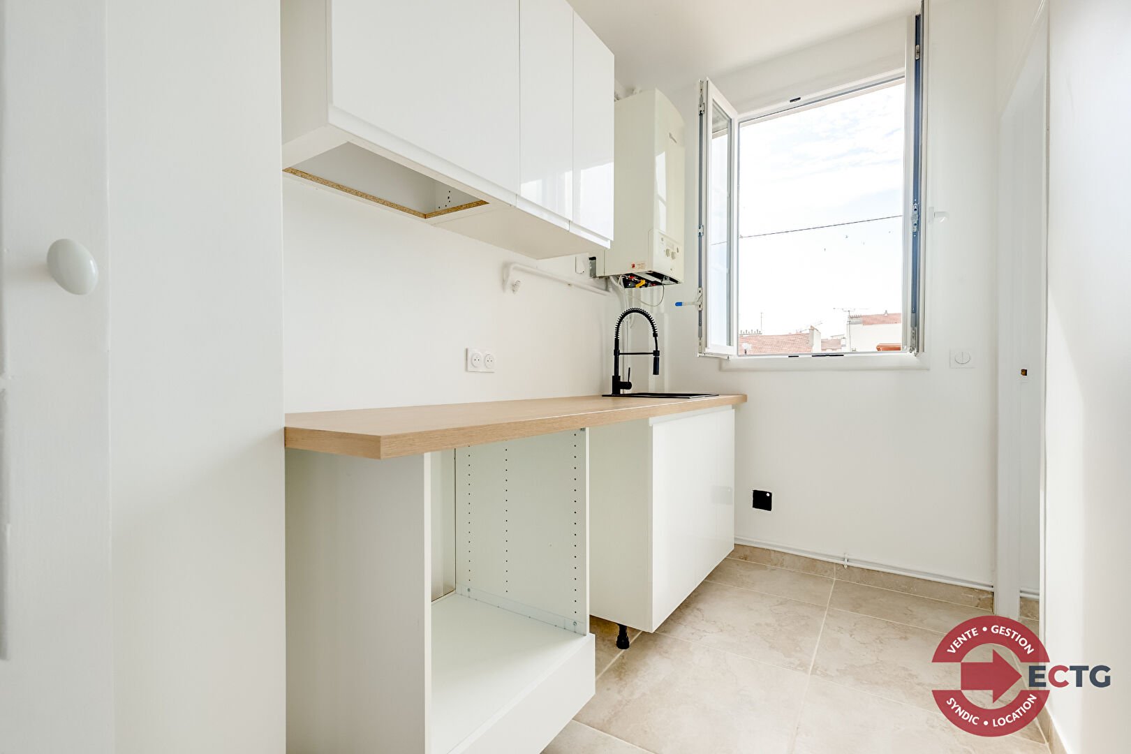 Maison à vendre, 2m², Asnières-sur-Seine