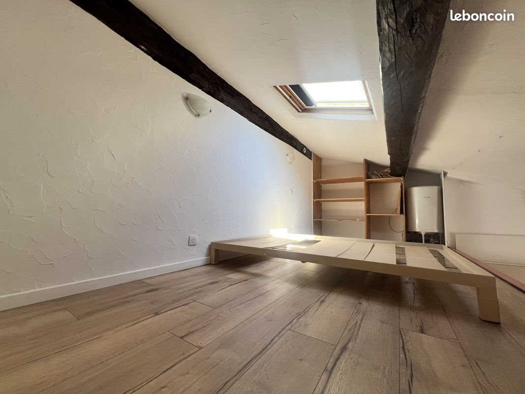 Appartement à louer, 28m², Puget-sur-Argens