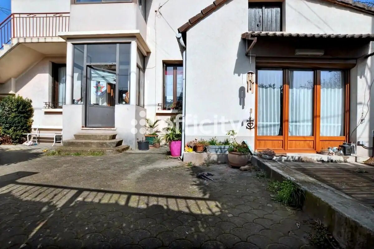 Appartement à vendre, 81m², Vénissieux