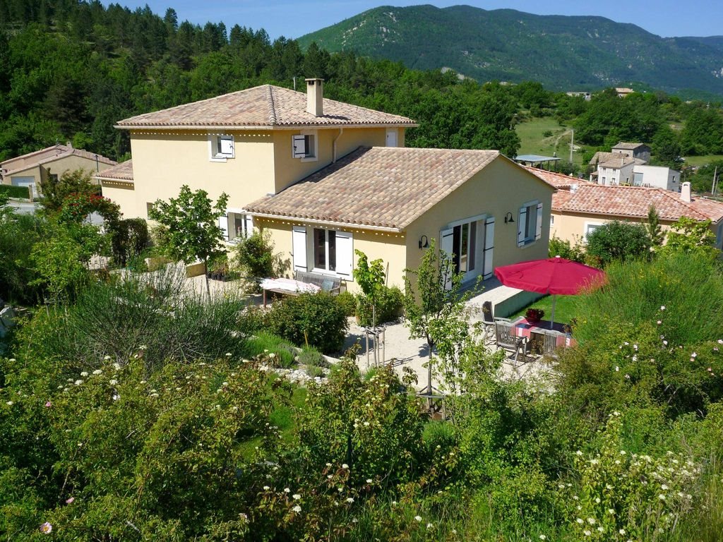 Maison à vendre, 245m², Montbrun-les-Bains