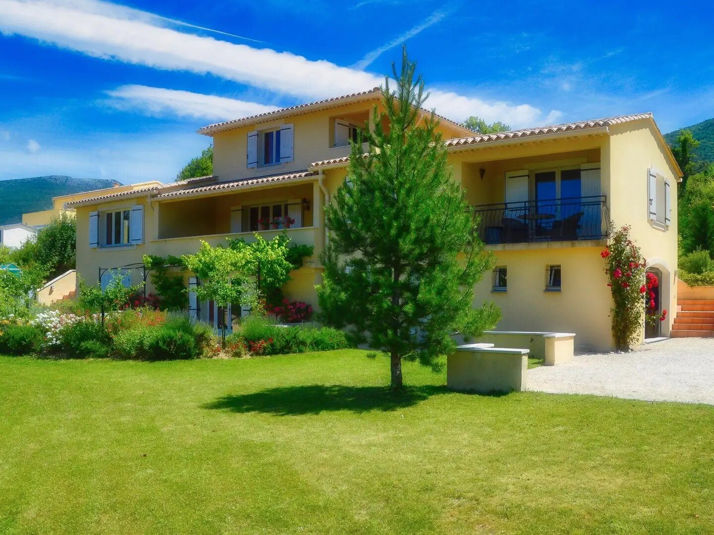 Maison à vendre, 245m², Montbrun-les-Bains