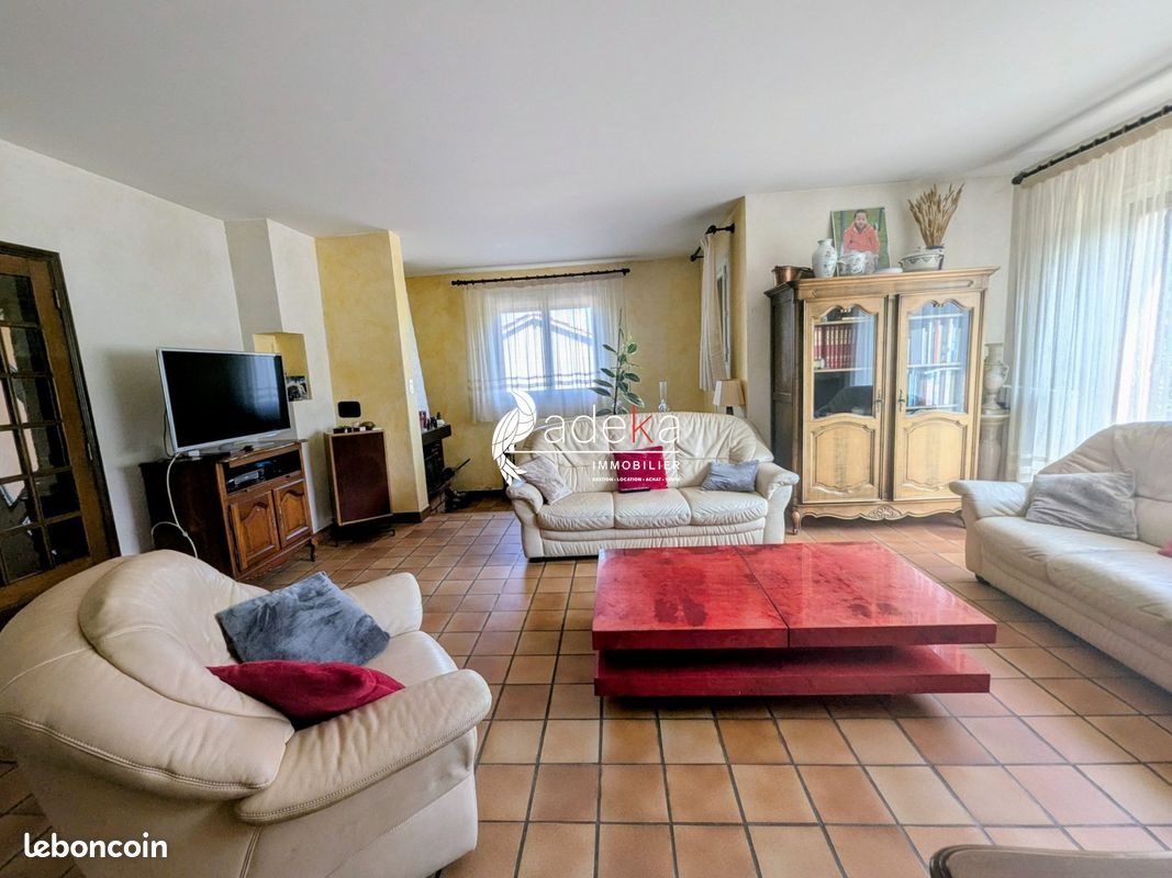 Maison à vendre, 137m², Riom
