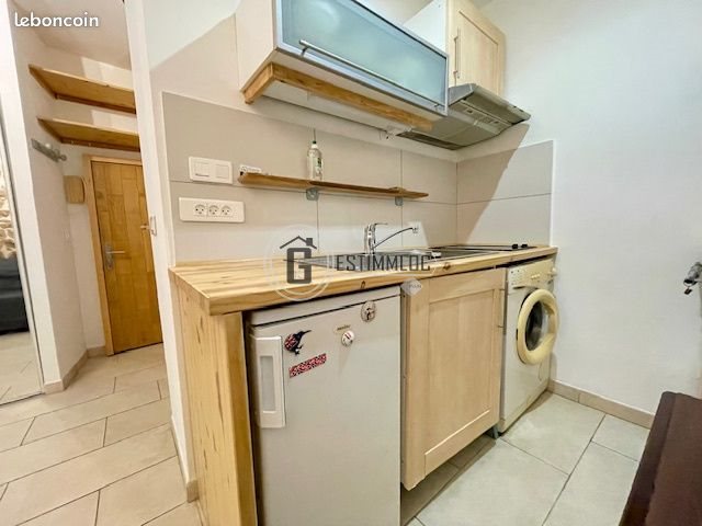 Appartement à louer, 16m², Salernes