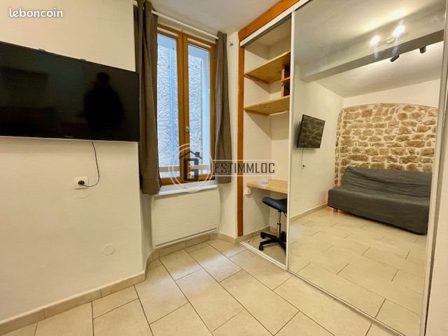 Appartement à louer, 16m², Salernes