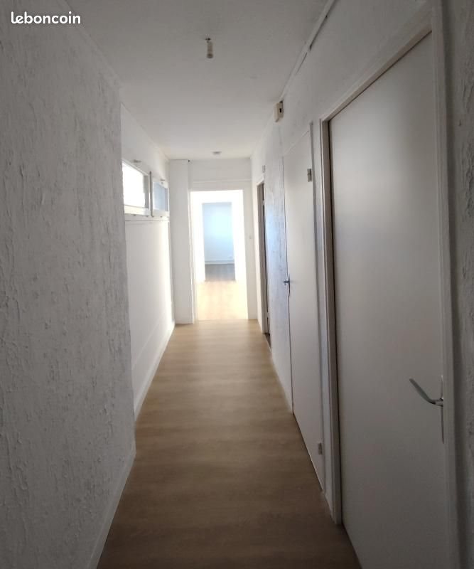 Appartement à louer, 71m², Voiron