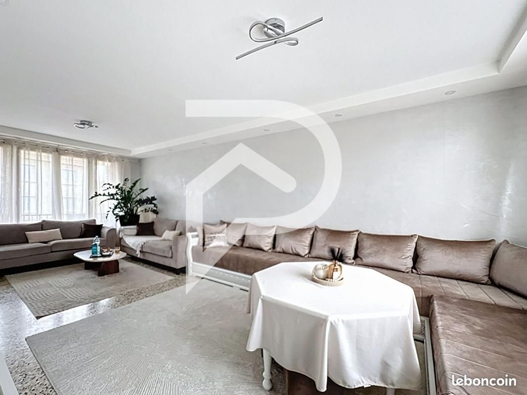 Maison à vendre, 106m², Dreux