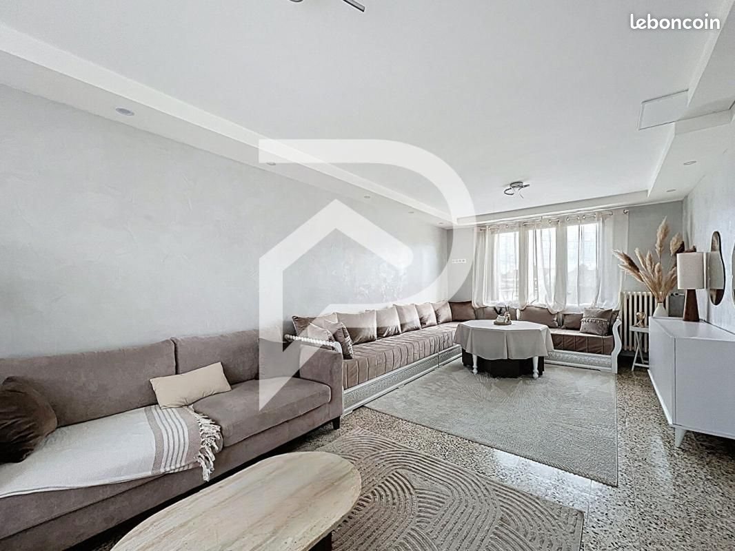 Maison à vendre, 106m², Dreux