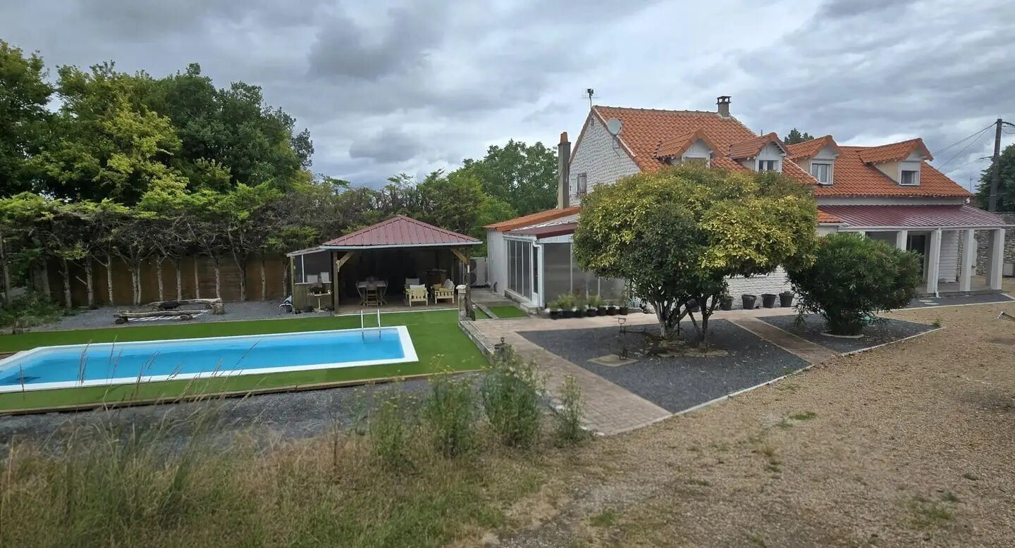 Maison à vendre, 202m², Chenevelles