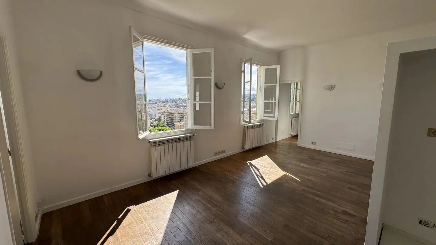Appartement à louer, 64m², Nice