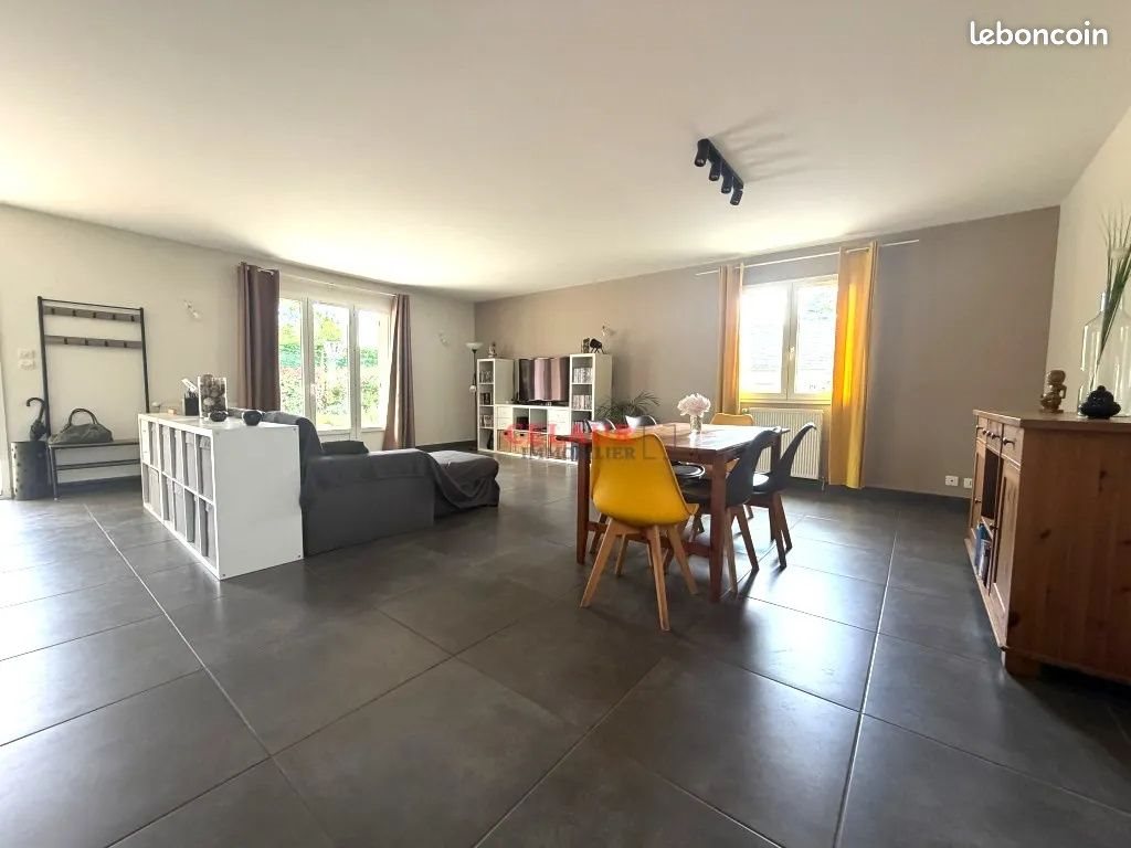 Maison à vendre, 123m², Argentat