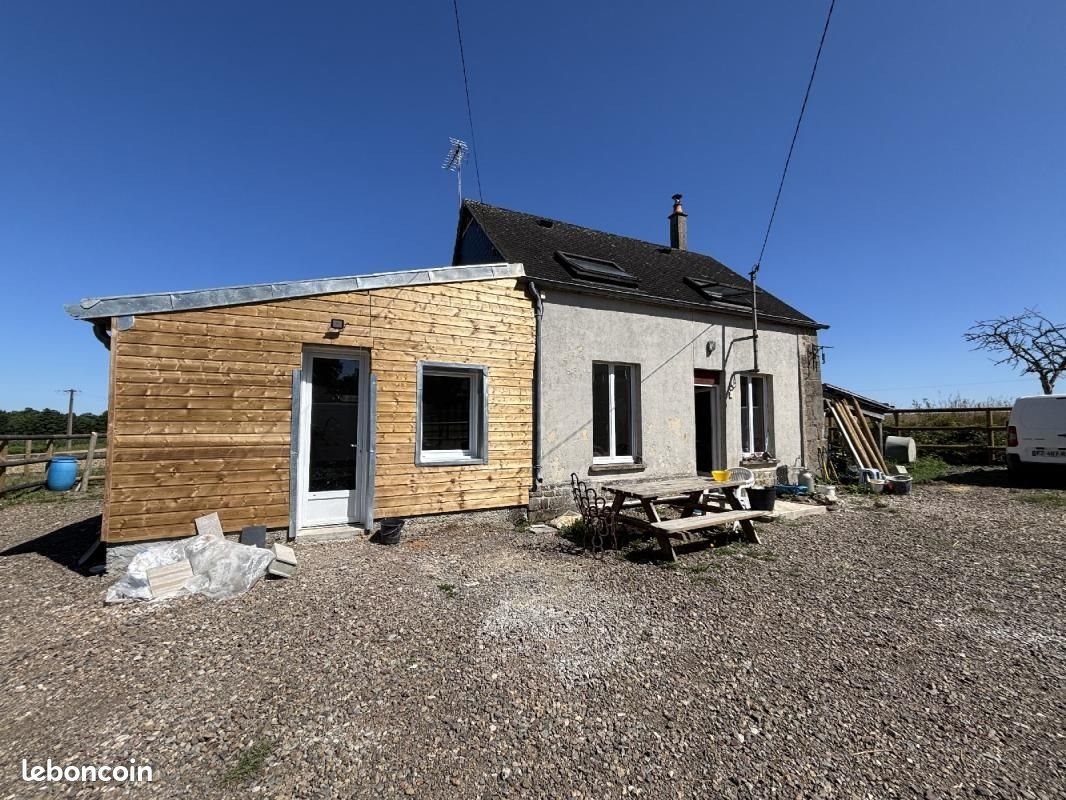 Maison à vendre, 78m², Briouze