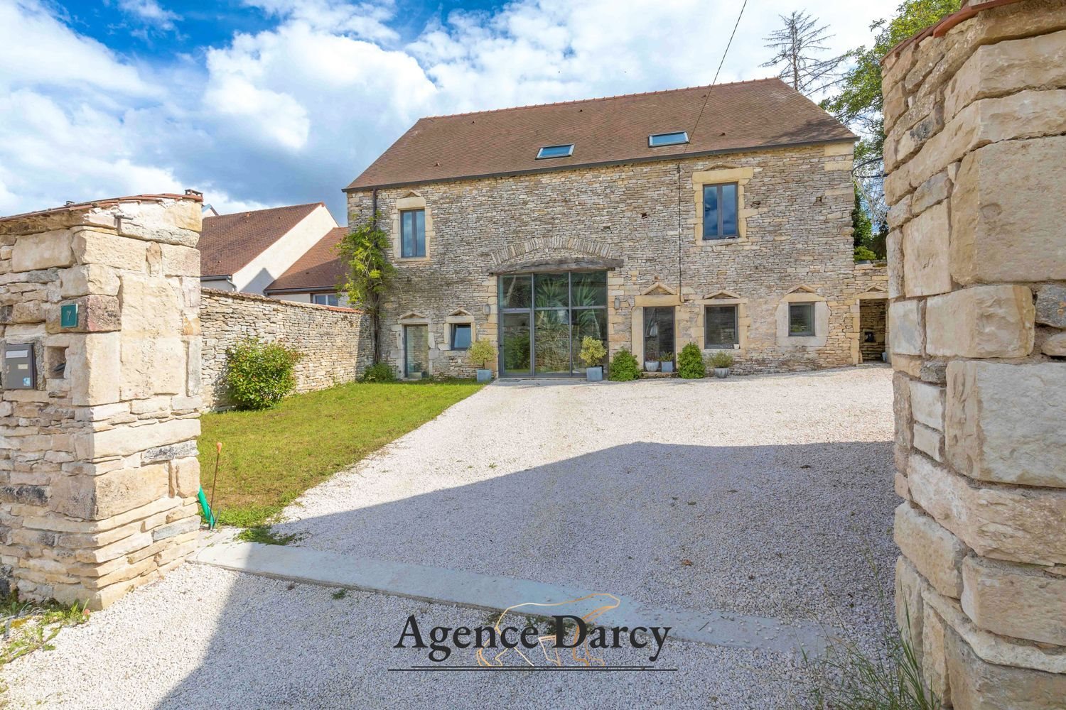 Maison à vendre, 270m², Pichanges