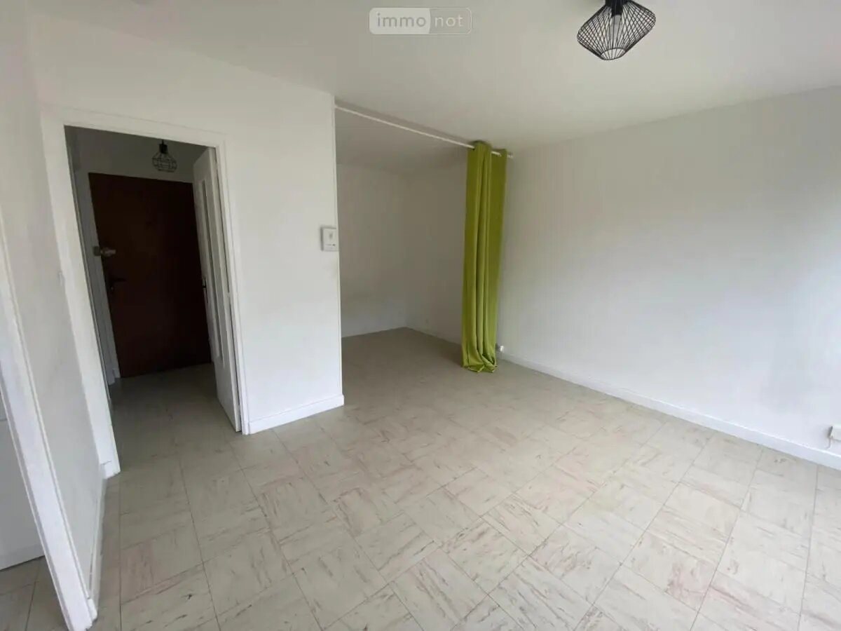 Appartement à louer, 32m², Laon