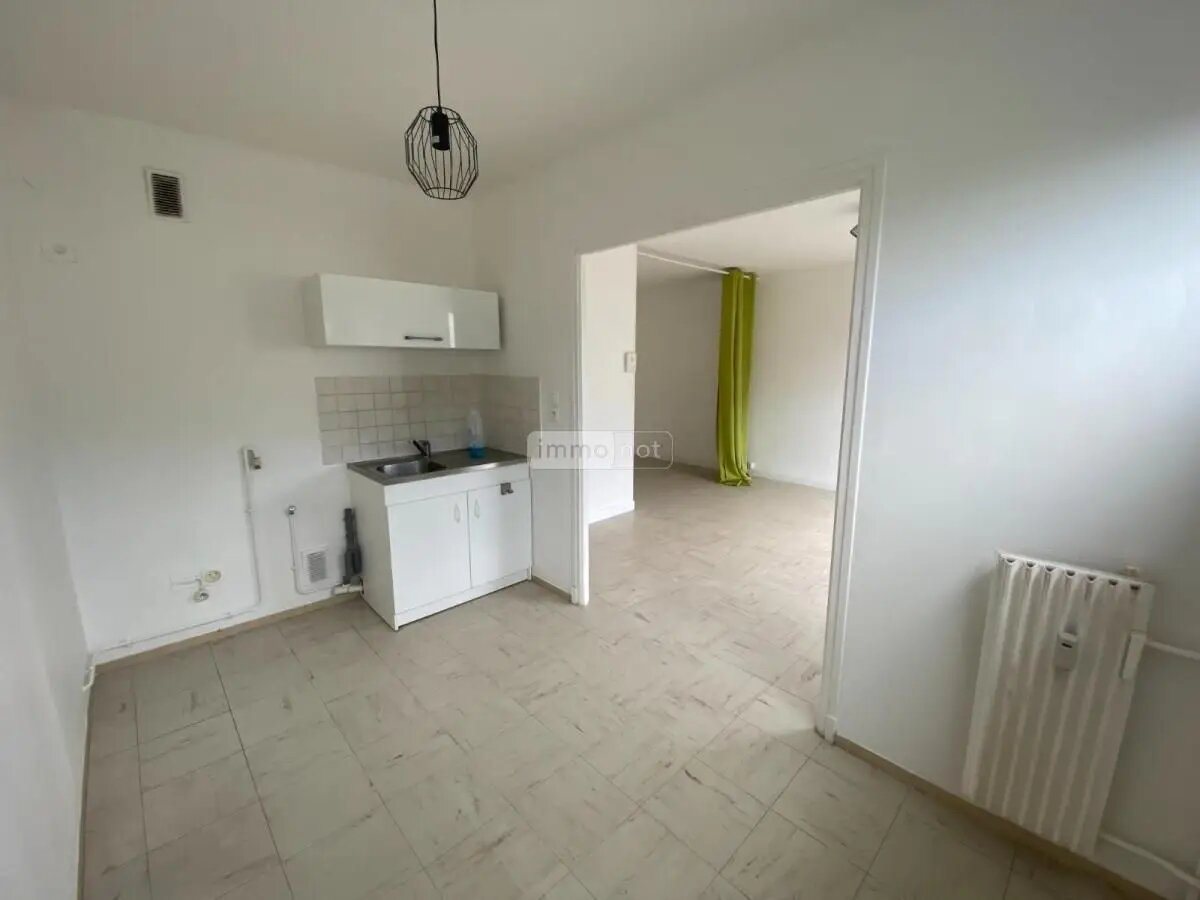 Appartement à louer, 32m², Laon