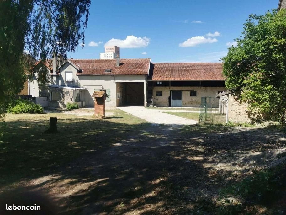 Maison à vendre, 150m², Juniville