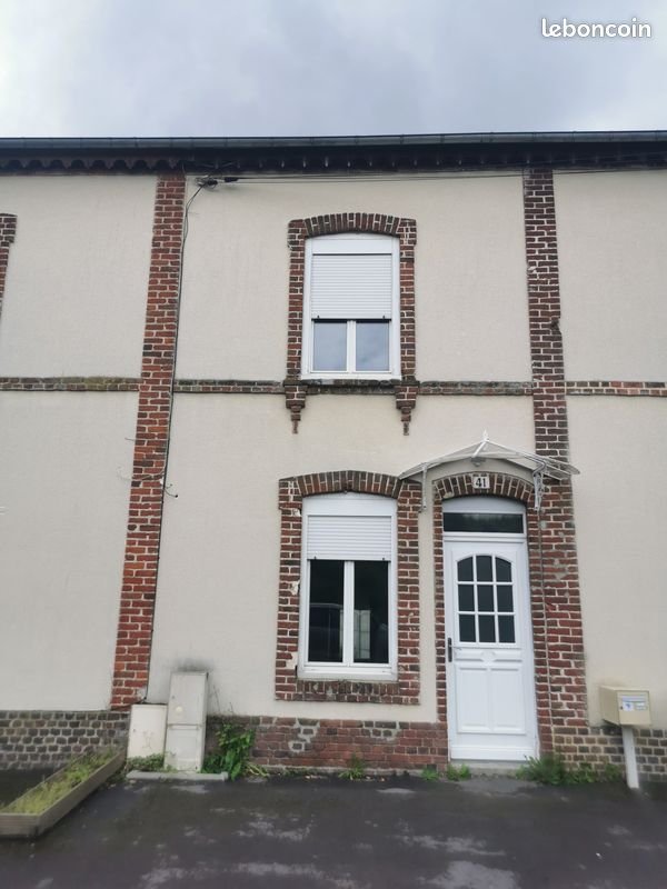 Maison à louer, 55m², Belleu