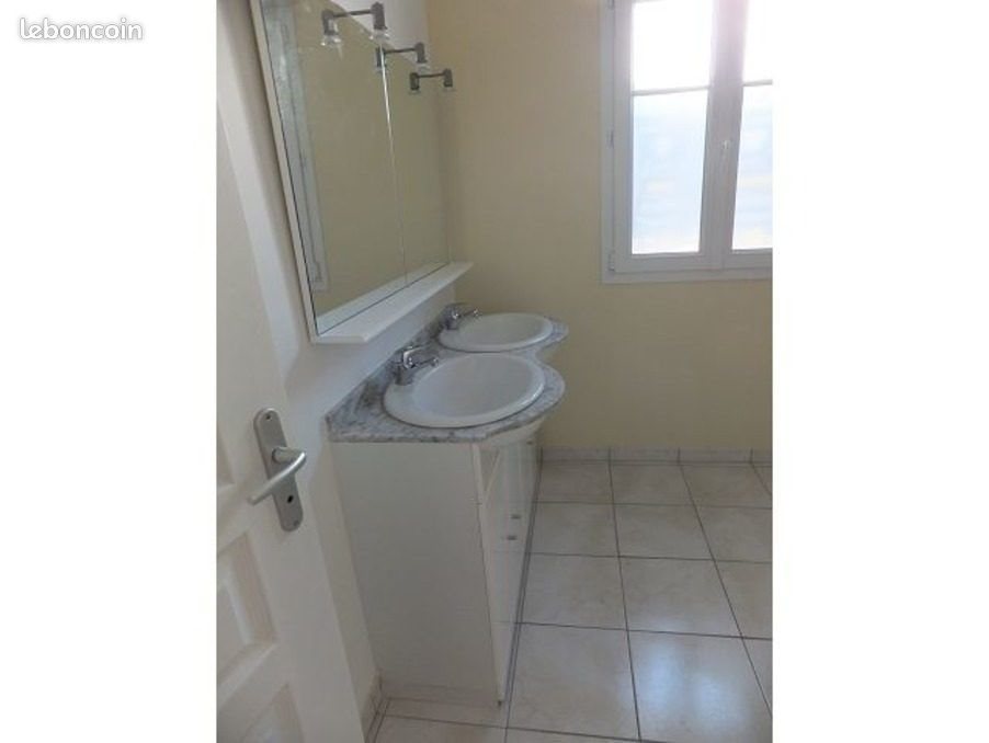 Maison à louer, 57m², Tours