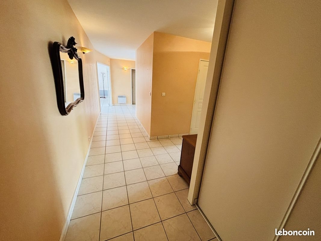 Appartement à vendre, 111m², Tours