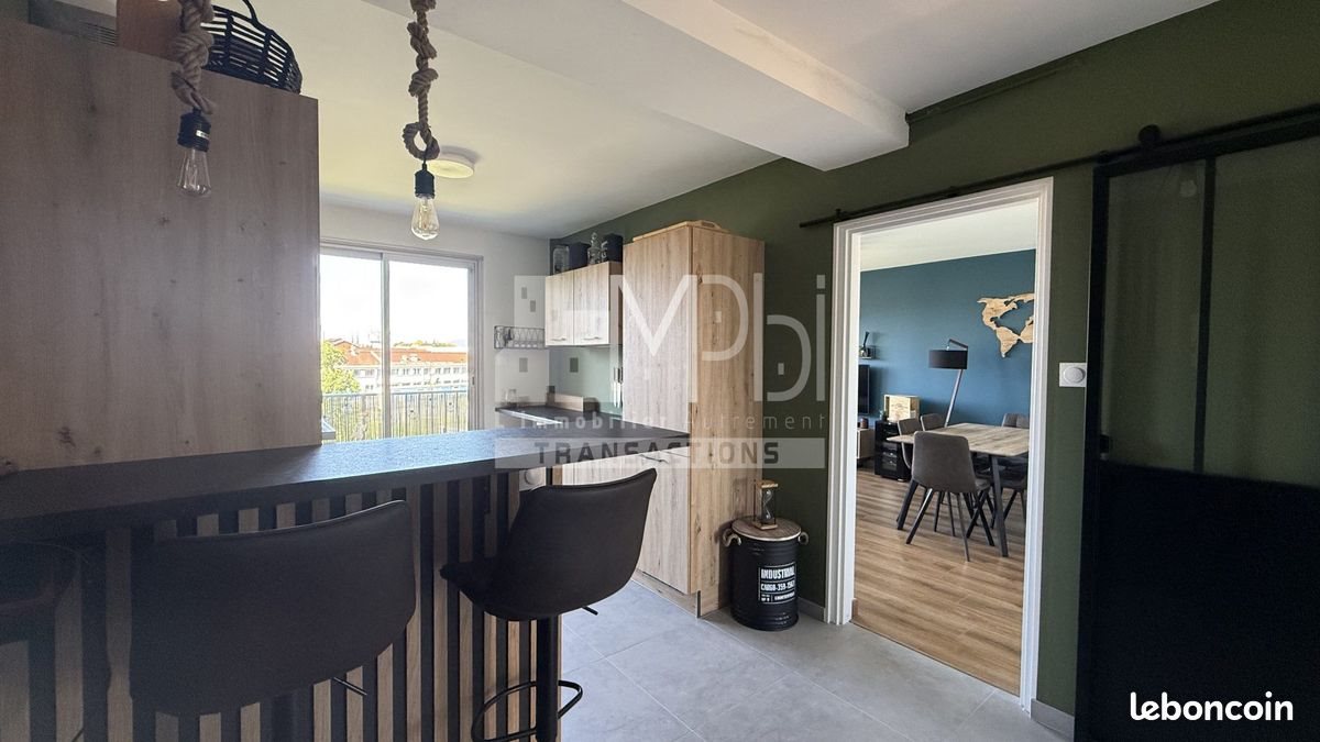 Appartement à vendre, 65m², Péronnas