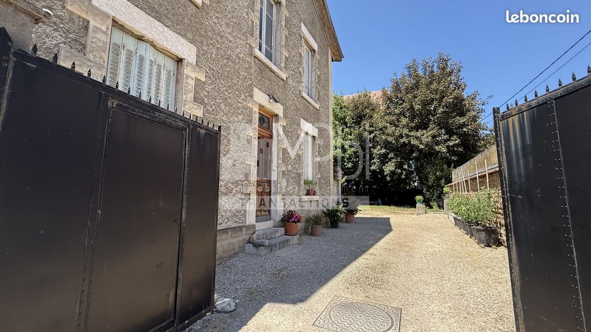Maison à vendre, 145m², Bourg-en-Bresse