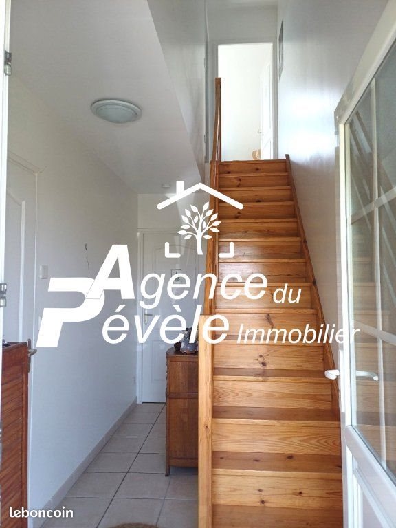 Appartement à louer, 43m², Louvil