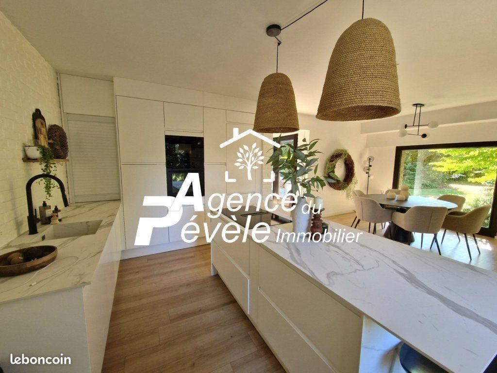Maison à vendre, 192m², Louvil