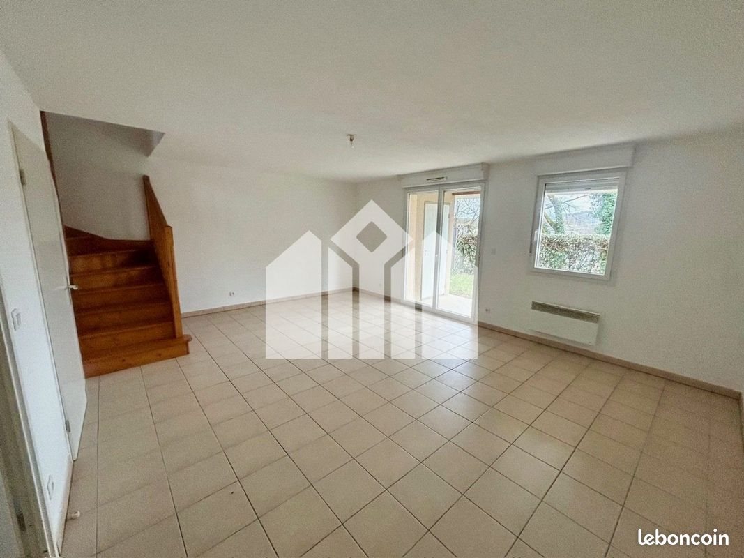 Maison à vendre, 82m², Terrasson-Lavilledieu