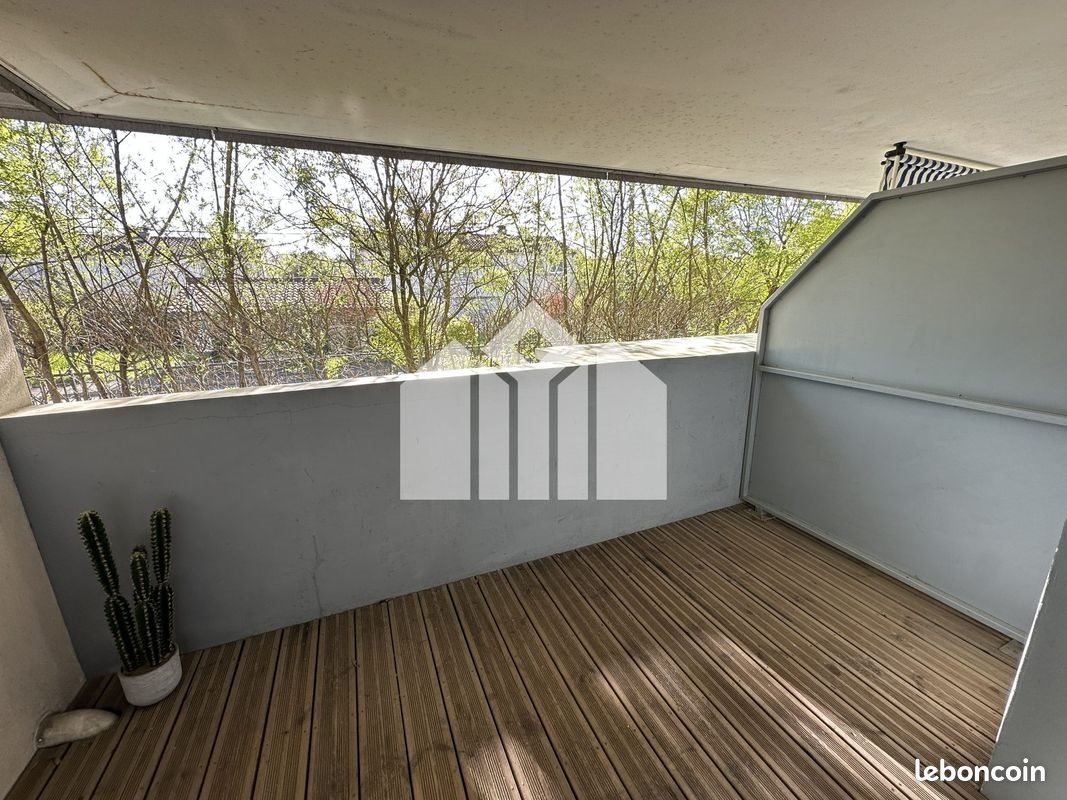 Appartement à louer, 40m², Cenon