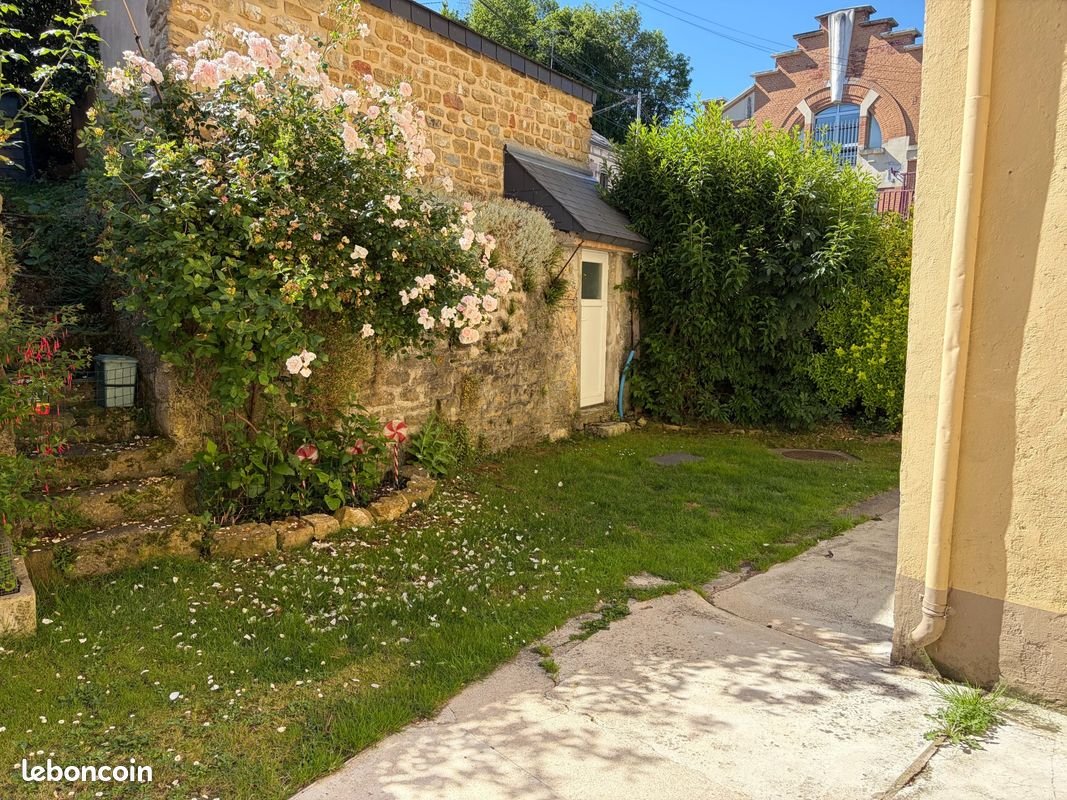 Maison à louer, 54m², Floing
