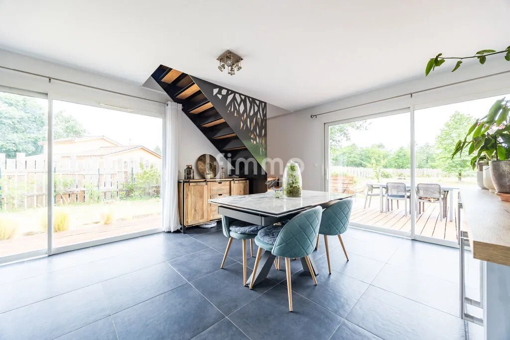 Maison à vendre, 144m², Saucats