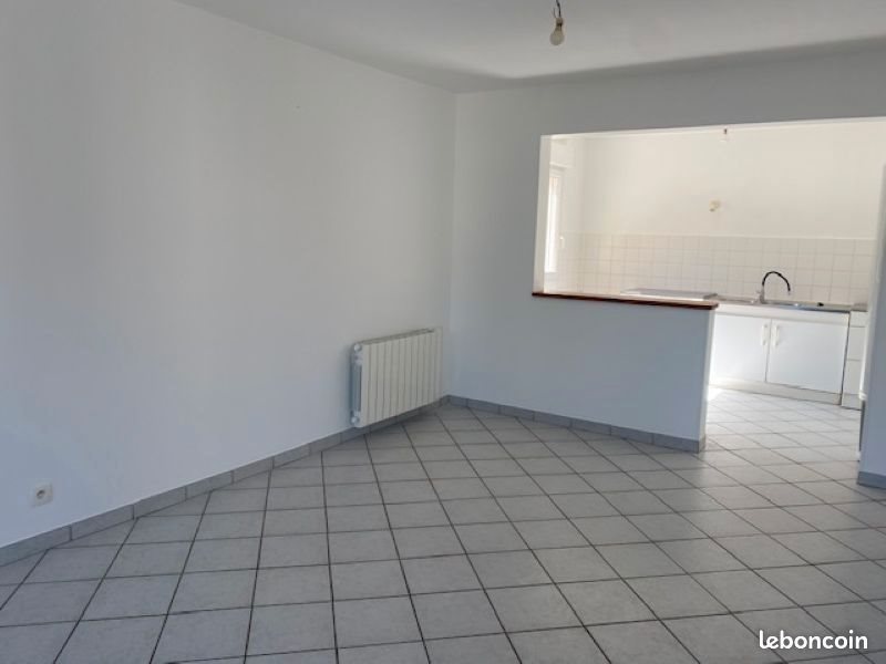 Appartement à louer, 57m², Lormaye