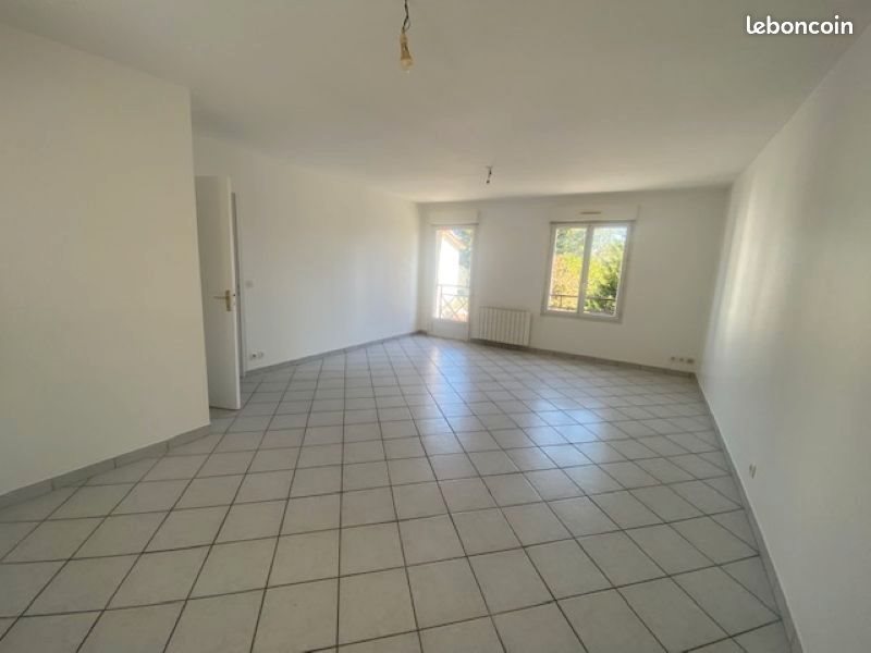 Appartement à louer, 57m², Lormaye