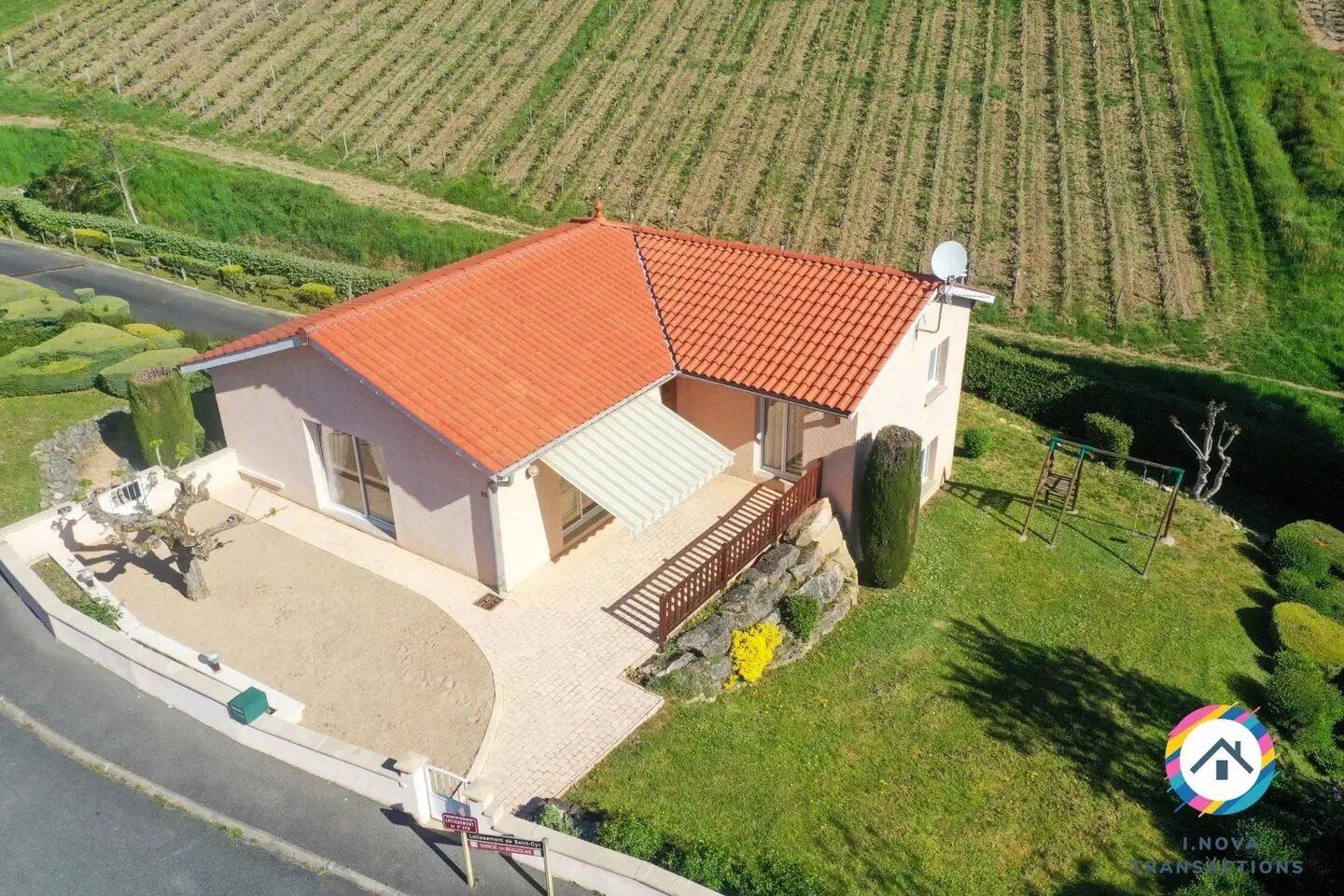 Maison à vendre, 180m², Quincié-en-Beaujolais