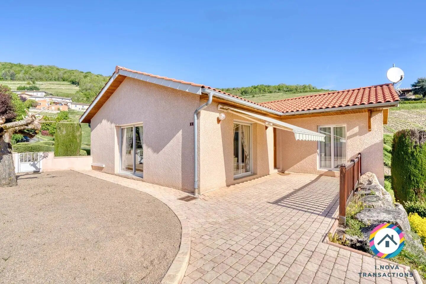 Maison à vendre, 180m², Quincié-en-Beaujolais