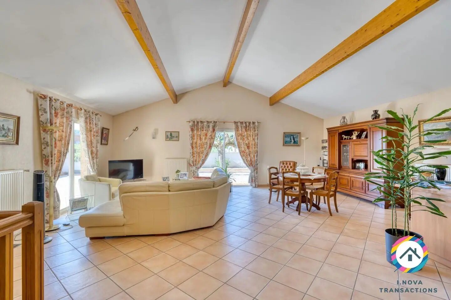 Maison à vendre, 180m², Quincié-en-Beaujolais