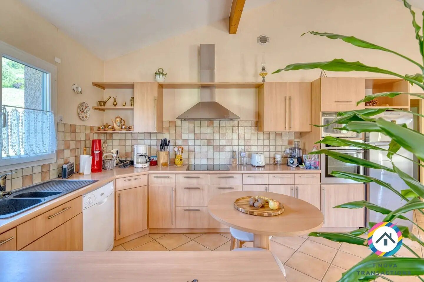 Maison à vendre, 180m², Quincié-en-Beaujolais