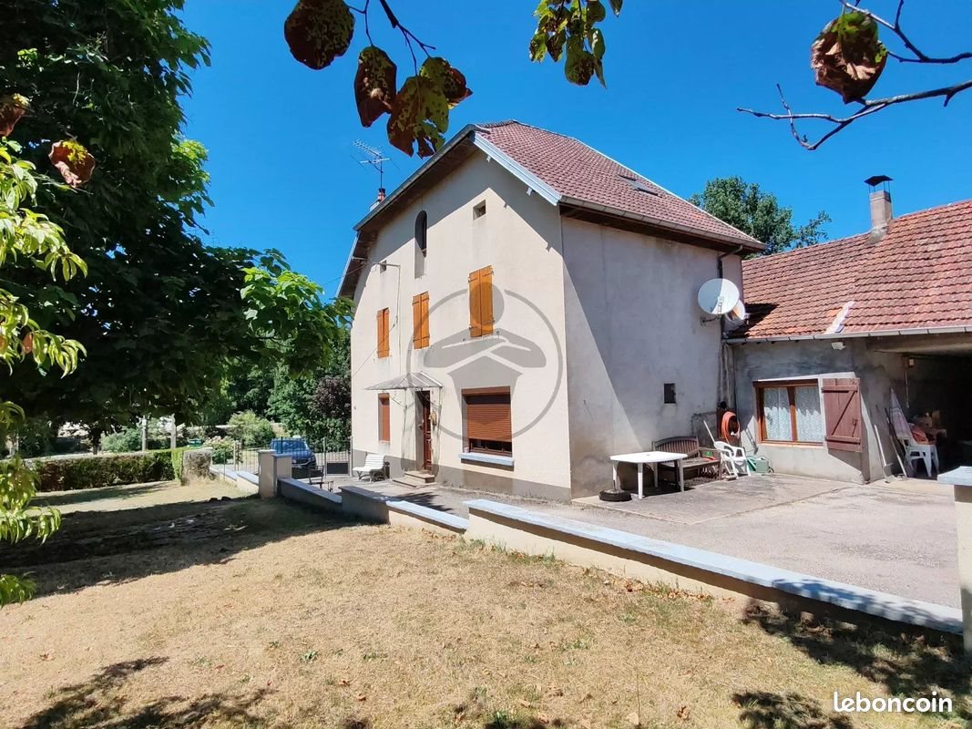 Maison à vendre, 146m², Montbozon