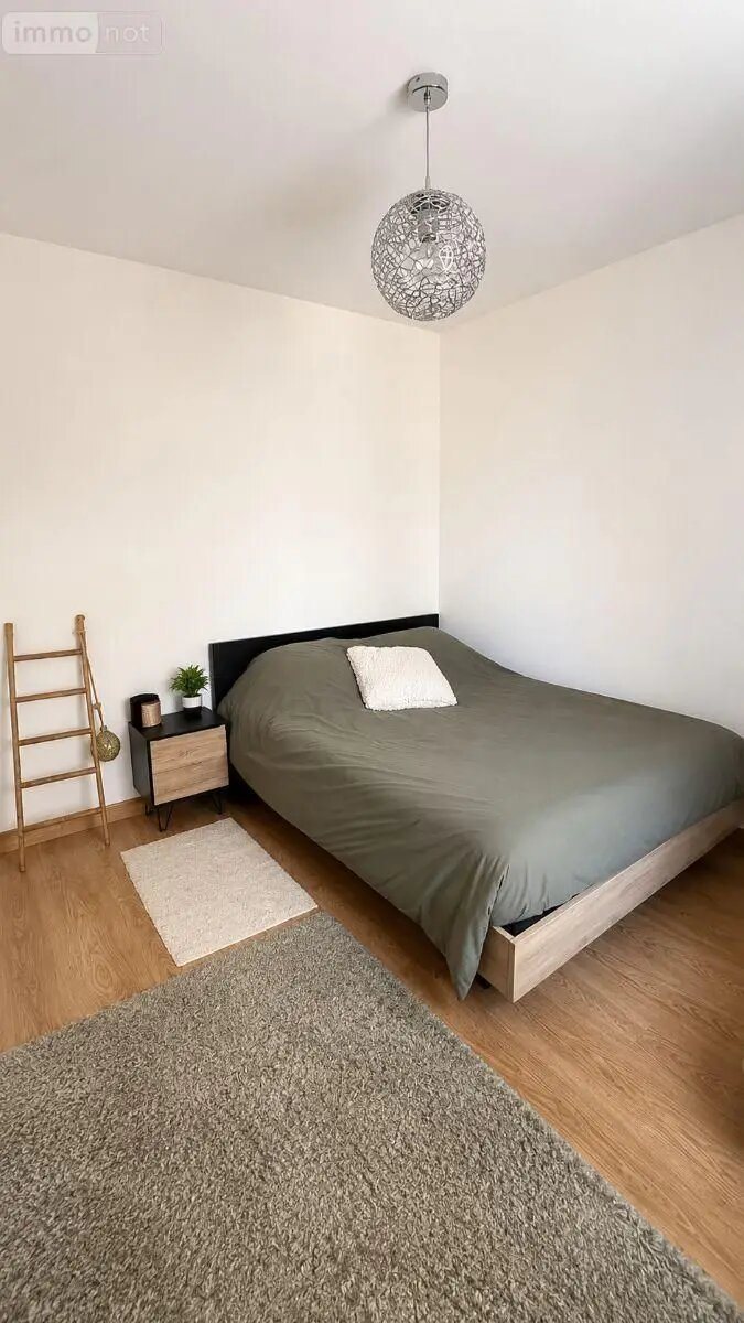 Maison à louer, 80m², Azé
