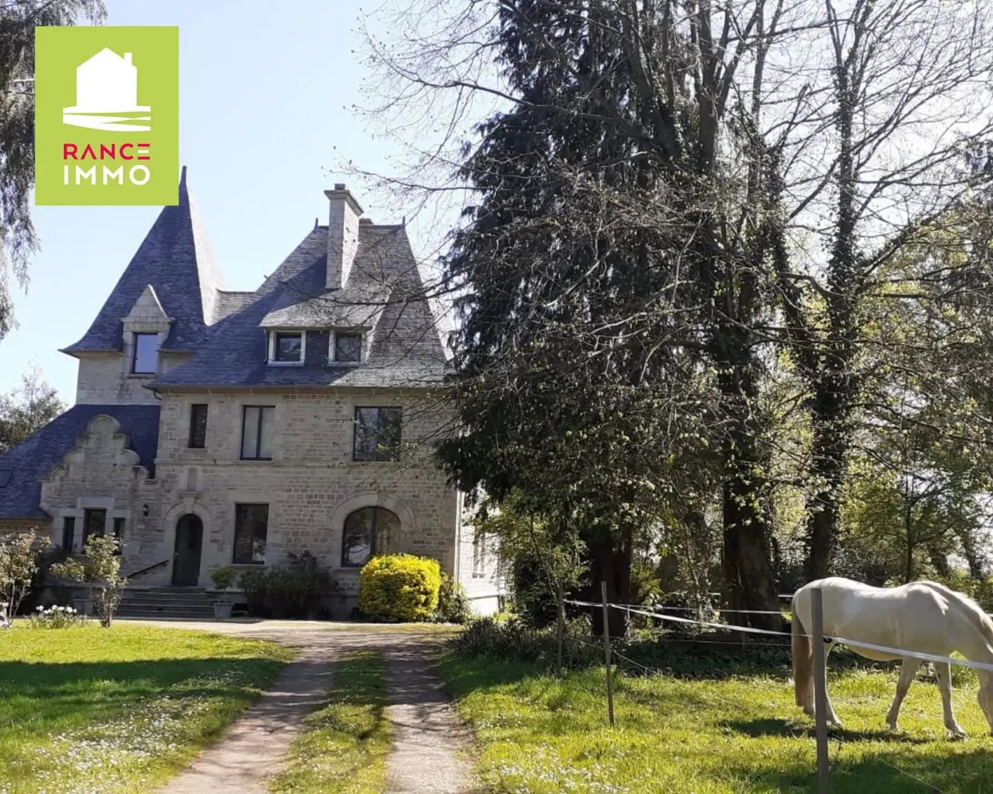 Maison à vendre, 325m², Pleudihen-sur-Rance