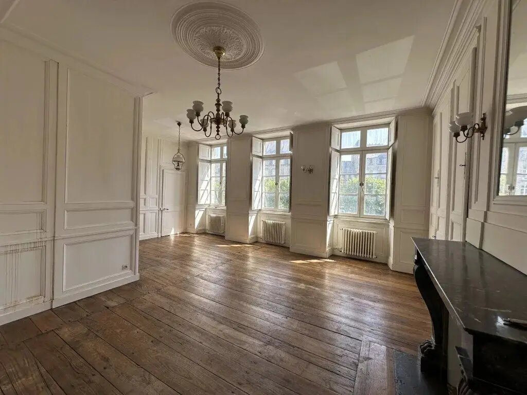 Appartement à vendre, 197m², Dinan
